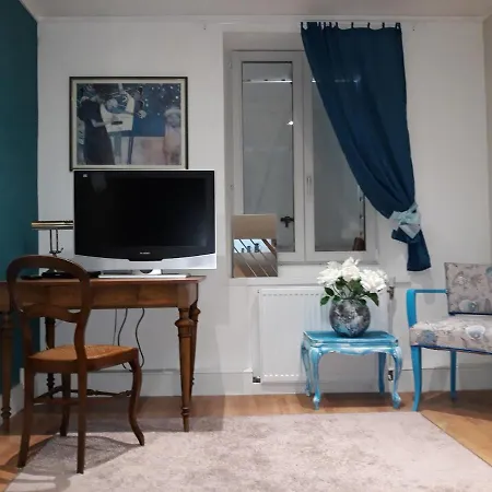 La Maison Des Mirabelles Semesterbostad