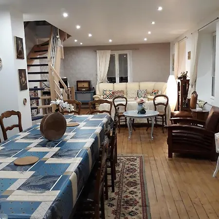 Semesterbostad La Maison Des Mirabelles Bussang